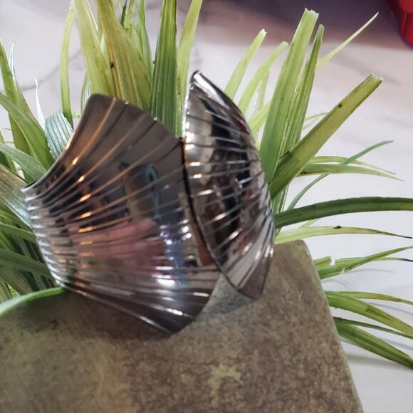 Shiny Cuff Bracelet  💥3 for $24💥 - Picture 1 of 16